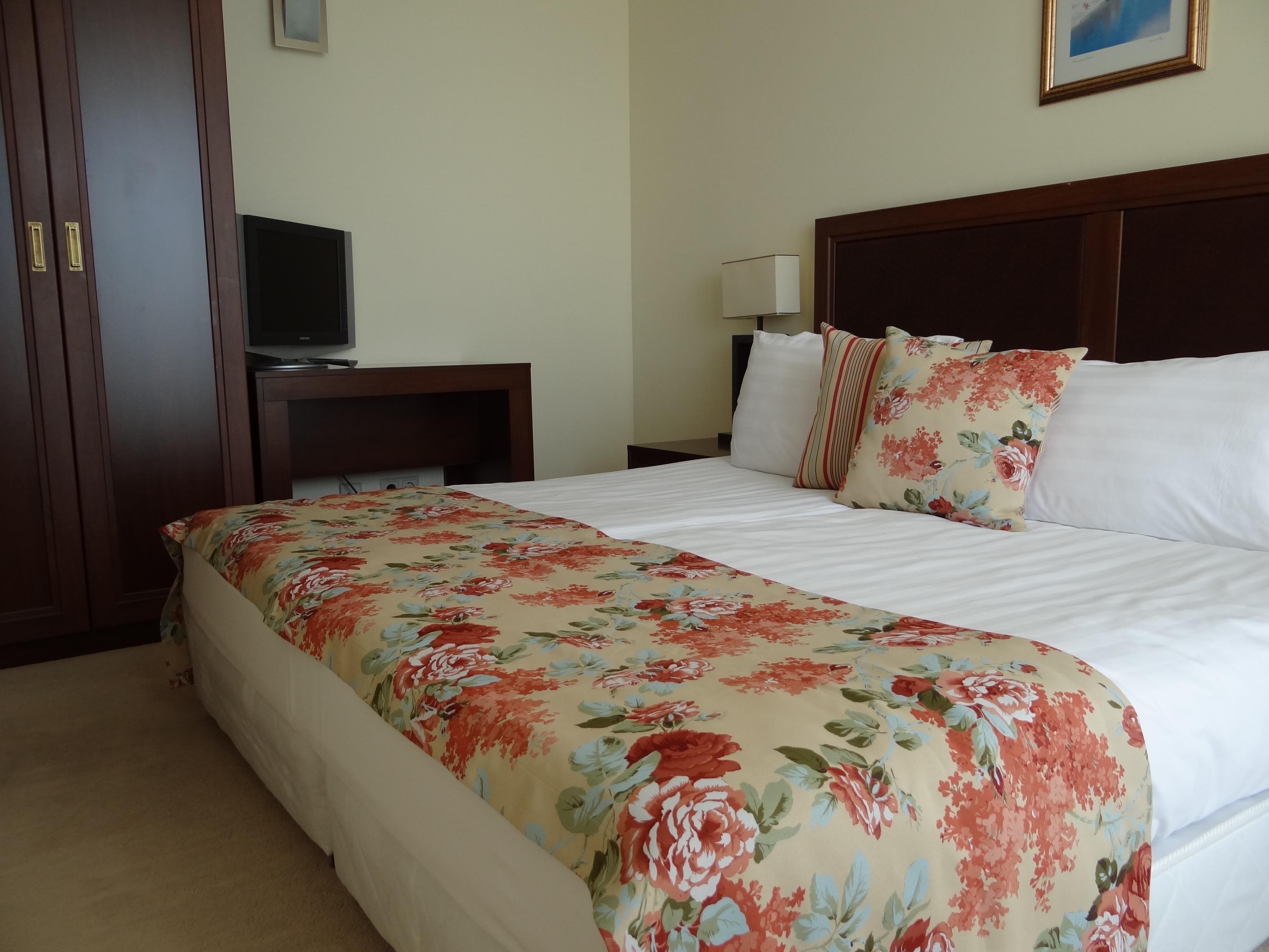 Sunset Resort Pomorie Bagian luar foto