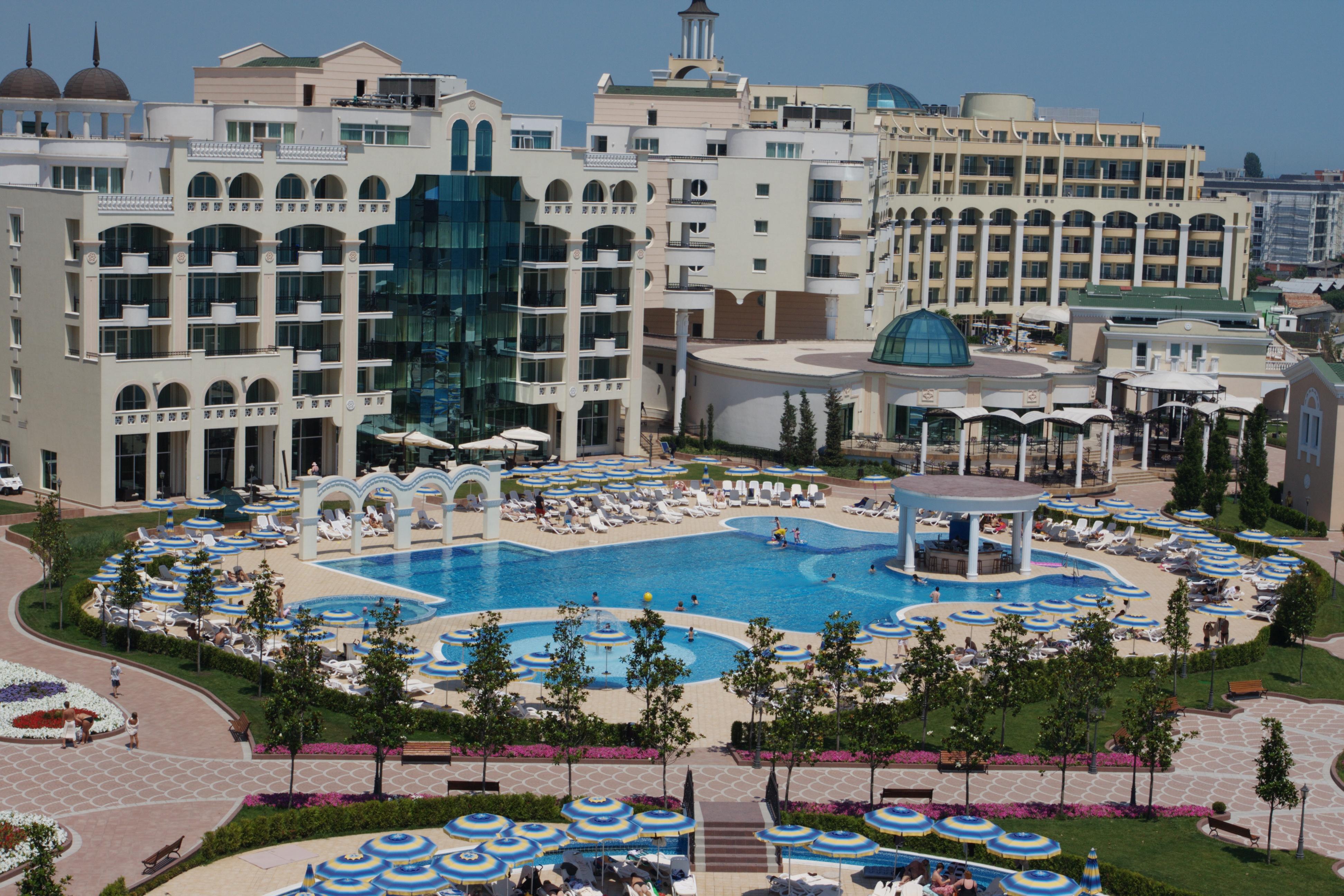 Sunset Resort Pomorie Bagian luar foto