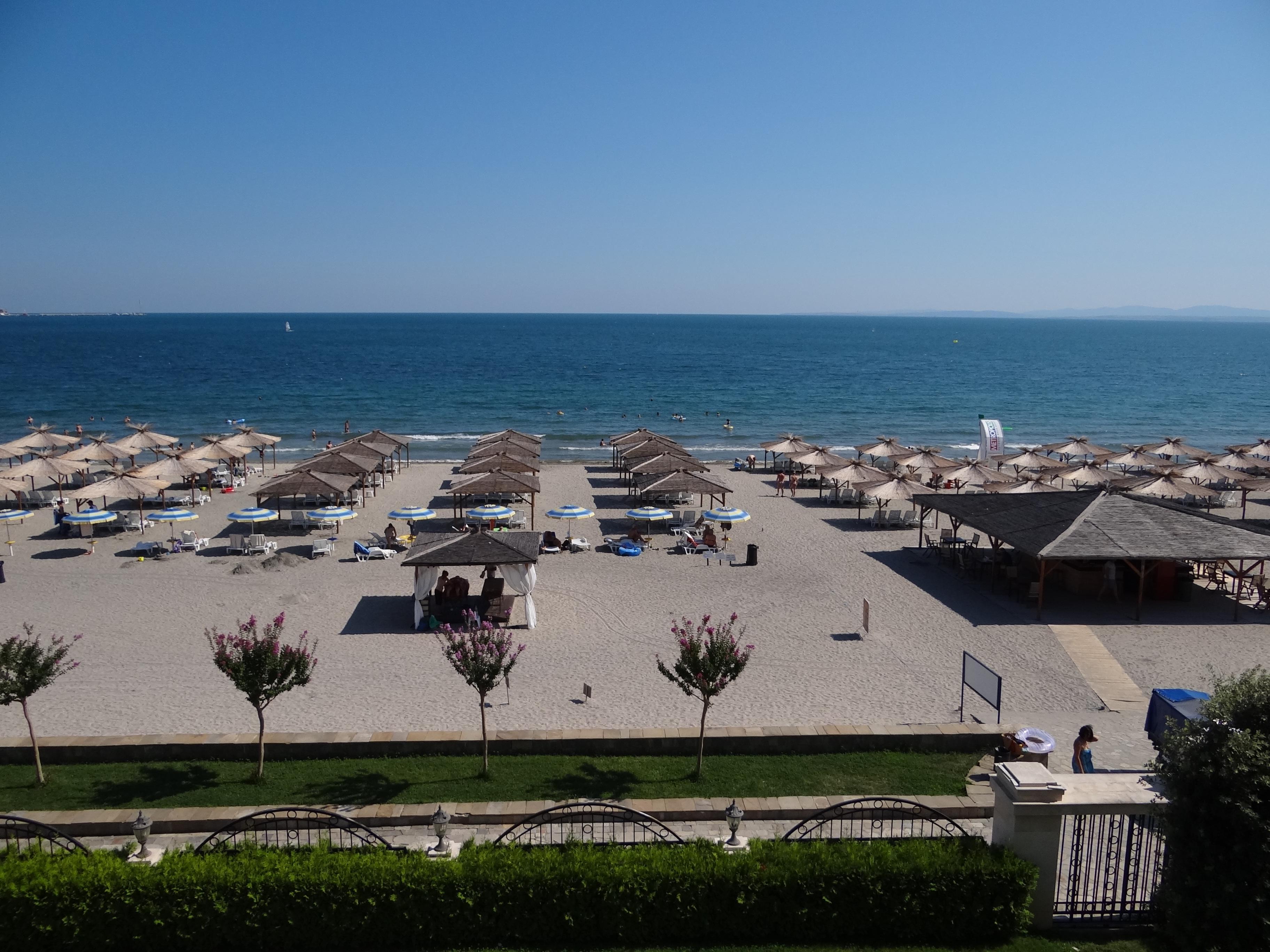 Sunset Resort Pomorie Bagian luar foto